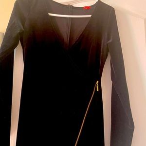 Guess Velvet MIDI Dress